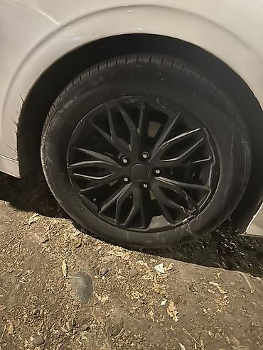 Литые Диски R 17 Kia, Комплект, отверстий - 5, Б/у