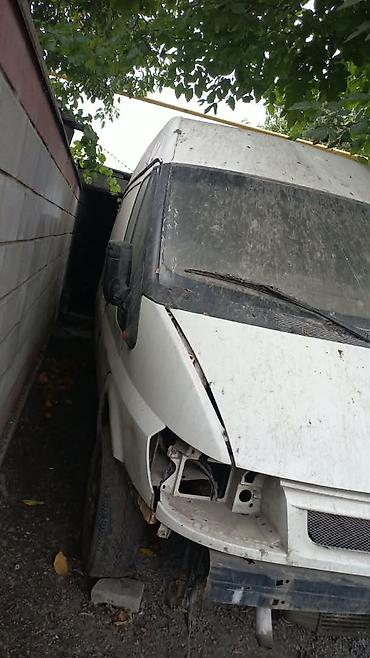 авто матор: Ford Transit: 2004 г., 2 л, Механика, Дизель, Внедорожник — 2