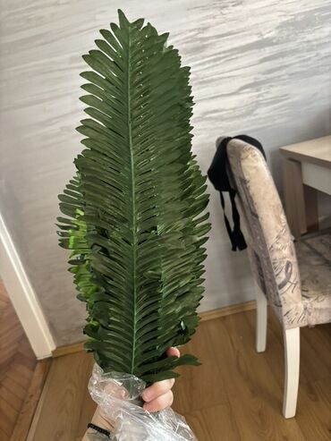 Ruža: Buket svilenih dekorativnih ruža – više varijanti.Ukoliko kupite vise na lalafo.rs — 20 Ruža: Buket svilenih dekorativnih ruža – više varijanti.Ukoliko kupite vise — 20