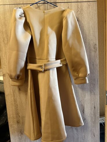 Ziyafət donları: Ziyafət donları – 2 model 1) Yaşıl-qara maxi don - Parıltılı yaşıl — 17