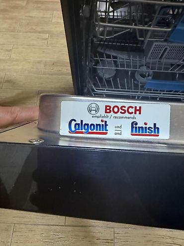 tikiş maşınl: Qabyuyan maşın Bosch, Tam qabaritli (60 sm.), Ayrıca dayanan, İşlənmiş — 2