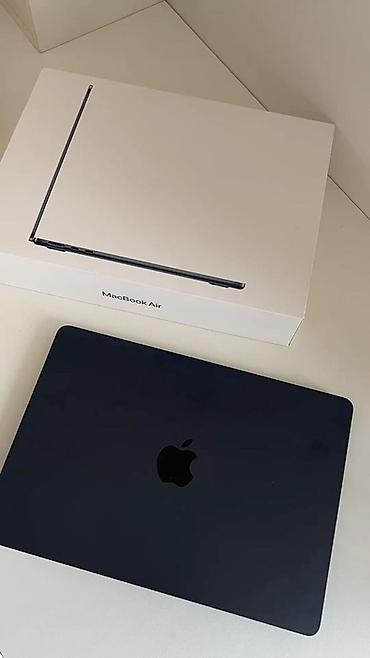 Apple MacBook: Apple MacBook Air 13" (Midnight rəng) M4 (10 növə) 256/16gb 100% pil — 2