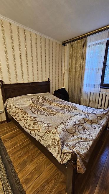 деревянная спальня: Срочно продаю Спальный гарнитур в классическом стиле, Малайзийский — 3
