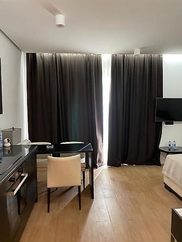 Дома: 1 комната, 57 м², Свежий ремонт — 6