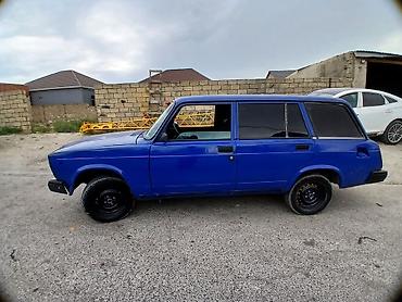 lada 2113: Model: Lada 2104 (universal kuzov) Rəng: Göy Kuzov: 5 qapılı universal — 2