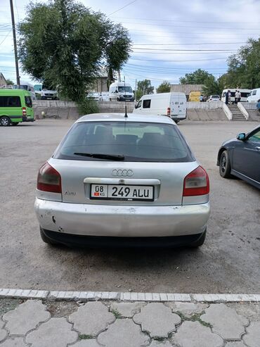 оптика на ауди: Audi A3: 2001 г., 1.8 л, Автомат, Бензин, Хэтчбэк