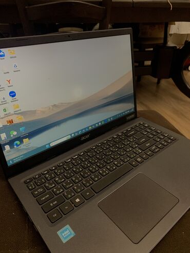Ноутбуки: Ноутбук, Acer, 8 ГБ ОЗУ, 15.6 ", Б/у, Для несложных задач, память SSD