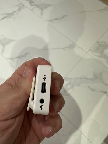 Mikrofonlar: Rode Wireless Go
Orijinal
Yaxa mikrofonu — 5