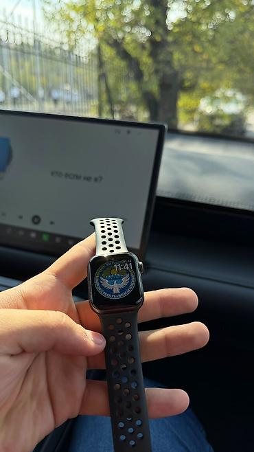 Apple Watch SE Nike 98% акб состояние новое