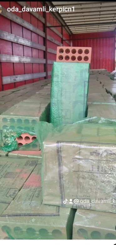 Kərpiclər: Oda davamlı, hər növdə hər ölçüdə istənilən rəngdə kərpiclər. içi — 23