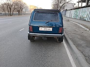 бетон столбы: ВАЗ (ЛАДА) 4x4 Нива: 2011 г., 1.7 л, Механика, Бензин, Внедорожник — 3