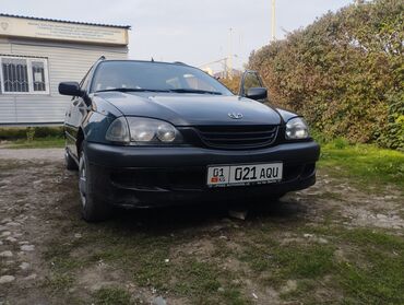 авто в рассрочку от хозяина бу: Toyota Avensis: 2000 г., 1.6 л, Механика, Бензин, Универсал