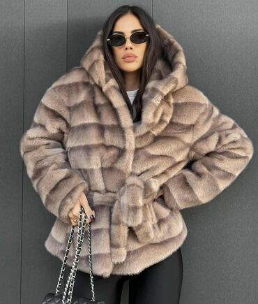 Krzneni kaputi: M, bоја - Šareno na lalafo.rs — 4 Krzneni kaputi: M, bоја - Šareno — 4