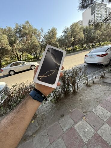 iphone təcili: IPhone 16 Pro, 256 GB, Natural Titanium, Face ID