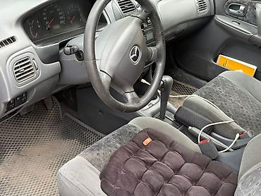 Mazda: Mazda 323: 2000 г., 1.5 л, Автомат, Бензин, Хэтчбэк — 5