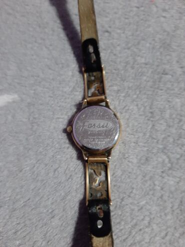 Ručni satovi: Fosil unikatni model ispravan sat je u boji zlata original satkozna — 6