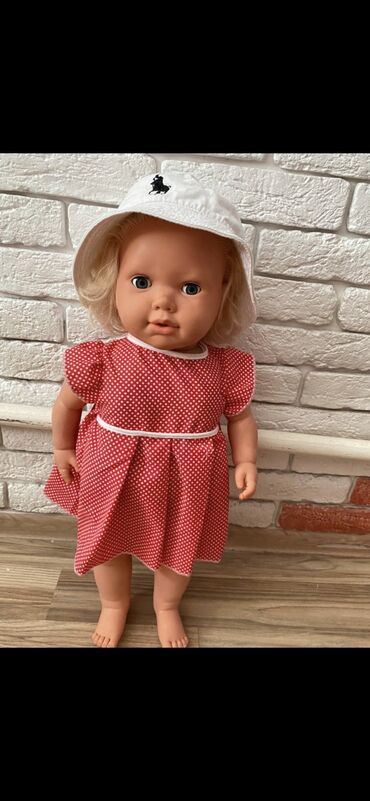 куклы беби борн: Продаю Куклу в Хорошем состоянии Цена-1400 сом брали дороже