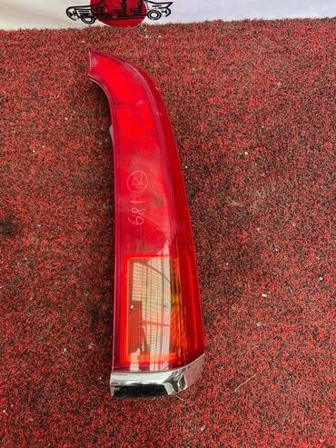 Двери и комплектующие: Задний правый стоп-сигнал Honda
