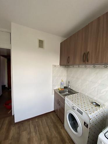 Квартиры: 1 комната, 43 м², 10 мкр 104 серия, 4 этаж, Старый ремонт — 4