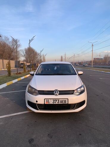 Volkswagen: Volkswagen Polo: 2014 г., 1.6 л, Механика, Бензин, Седан