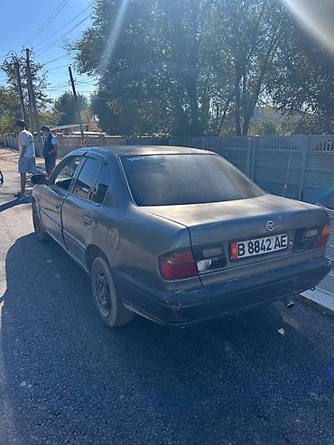 Nissan: Nissan Primera: 1991 г., 1.6 л, Механика, Бензин, Седан — 3