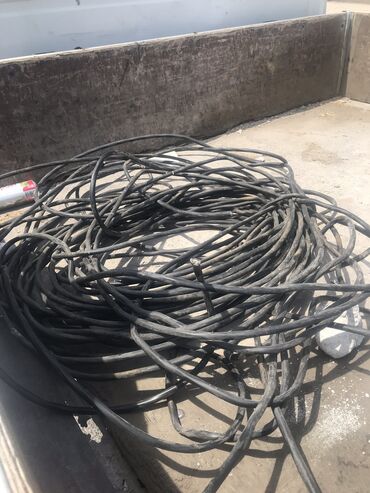 сварка кабель: Продаю кабель 3х6+1х4 отрезки по 15-20 метров вообщем выйдет 60метров!