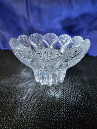 Činije: Bombonijera nova kristal,led kristal nemacka 80te na lalafo.rs — 4 Činije: Bombonijera nova kristal,led kristal nemacka 80te — 4