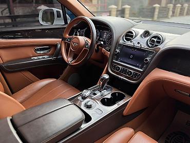 Bentley: Bentley Bentayga: 2019 г., 4 л, Автомат, Бензин, Внедорожник — 12