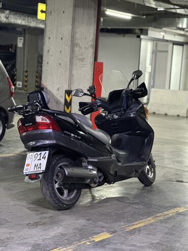 Скутеры: Макси-скутер Suzuki, 420 куб. см, Бензин, Б/у — 4