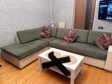 Künc divan, Açılan, Bazalı