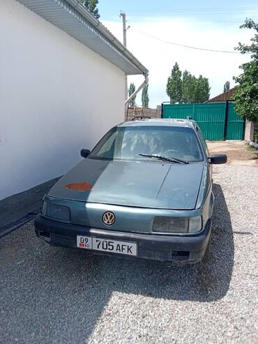 передок на трактор: Volkswagen Passat: 1989 г., 1.8 л, Бензин