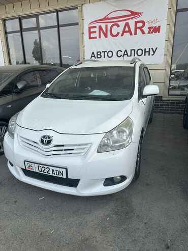 Toyota: Toyota Verso: 2011 г., 1.8 л, Вариатор, Бензин
