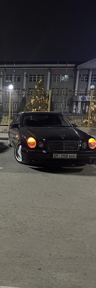 Mercedes-Benz: Mercedes-Benz E-Class: 2000 г., Седан — 8