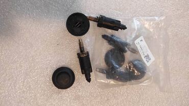 Auto delovi: Maska za Peugeot 307 model od 2001 do 2008god sa tragovima farbanja — 12