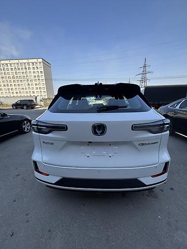 byd e2 2023: Changan CS55 Plus: 2025 г., 1.5 л, Автомат, Гибрид, Кроссовер — 8