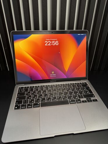 macbook 13 m1: Ноутбук, Apple, 16 ГБ ОЗУ, Apple M1, 13.3 ", Б/у, Игровой, память SSD