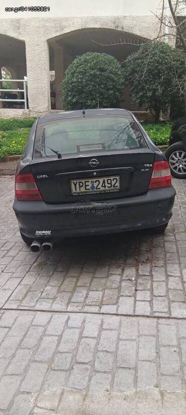 Transport: Opel Vectra: 1.6 l | 1996 year | 250000 km. Limousine