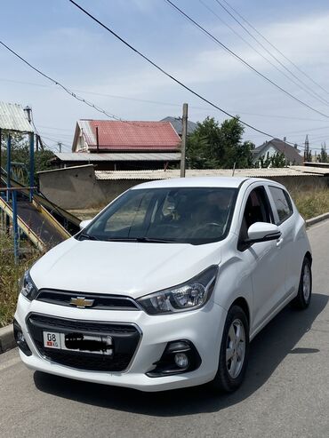 самая дорогая машина в кыргызстане: Chevrolet Spark: 2017 г., 1 л, Вариатор, Бензин, Седан