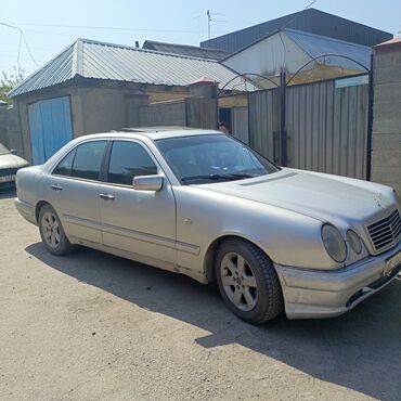 мерседес бенз а 160: Mercedes-Benz 220: 1995 г., 2.2 л, Механика, Газ, Седан