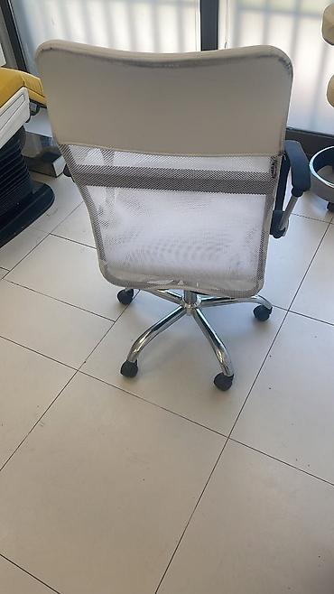 fejzbu: Ergonomska kancelarijska stolica sa mrežastim naslonom - Visoki — 2