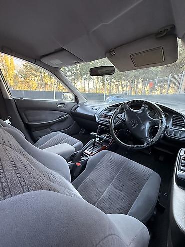 mazda sedan: Honda Accord: 2001 г., 2 л, Автомат, Бензин, Седан — 6