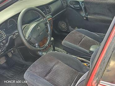 Opel: Opel Vectra: 2 l | 1996 il Sedan — 6