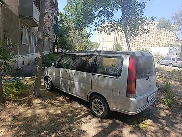 sprinter 2 9: Honda Stepwgn: 2000 г., 2 л, Автомат, Бензин, Минивэн — 8