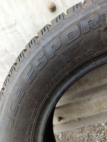 Шины: R-15 -185-65. Привозные из Японии. Шины зимние 2- шт. Разнопарные. По — 7
