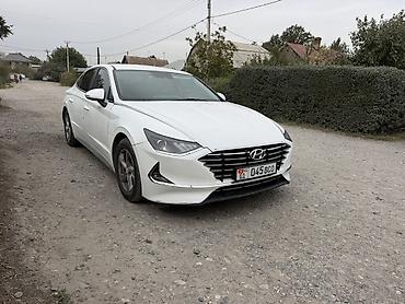Hyundai Sonata: 2019 г., 2 л, Автомат, Газ, Седан