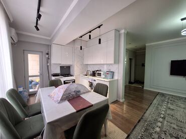 снять квартиру без риэлтора: 2 комнаты, 85 м², Элитка, 9 этаж, Дизайнерский ремонт