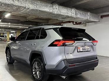 Транспорт: Toyota RAV4: 2019 г., 2.5 л, Автомат, Бензин, Кроссовер — 5