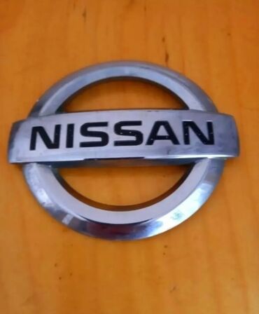 Прицепы: Nissan.Tiida.
Ariginal.
2011.ön,loqo