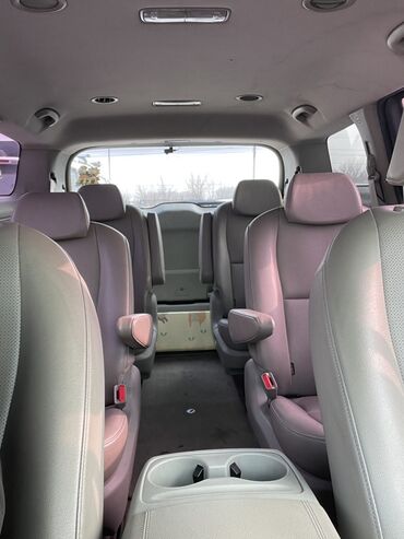 Kia: Kia Carnival: 2019 г., 2.2 л, Автомат, Бензин, Минивэн — 12