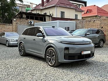 жушили 07: Lixiang L7: 2025 г., 1.5 л, Автомат, Гибрид, Кроссовер — 1